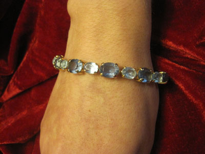 Bracelet ligne en pierres bleues