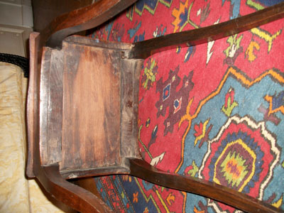 Petite table de salon style Louis XV
